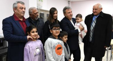 Bornova’dan depremzede çocuklara oyuncak ve kitap