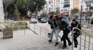 Boşandığı eşi tarafından bıçaklanarak öldürüldü