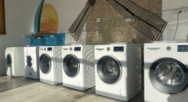 Çeşme’de depremzedelere çamaşırhane hizmeti