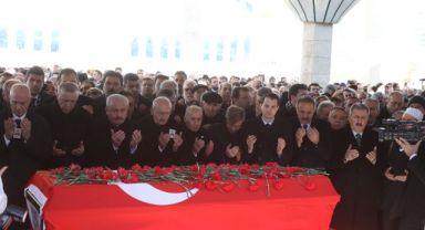 Deniz Baykal son yolculuğuna uğurlandı