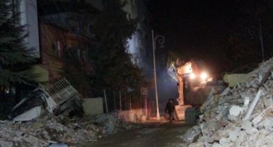 En acı bekleyiş: Anne baba haber almayı bekliyor