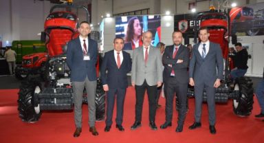 Erkunt Traktör, Tarım Fuarı’nda egeli çiftçilerle buluştu