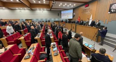 İzBB Meclisi’nde 4 partiden ortak mesaj: Acımız çok büyük!