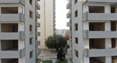 İzmir'de depremde ağır hasar alan binaların yıkımı tamamlandı
