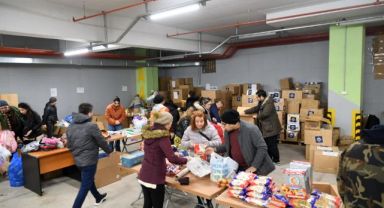 Karabağlar Belediyesi'nden çok boyutlu destek