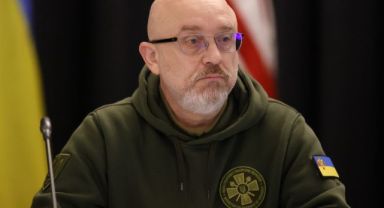 Ukrayna Savunma Bakanı Reznikov: Rusya büyük bir saldırı planlıyor, bunu 24 Şubat'ta yapabilirs