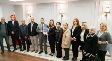 AK Parti İzmir’de Gülşen Gezici, Milletvekili Aday Adayı oldu