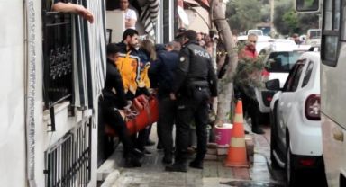 Annesini öldüren babasına engel olamayan çocuğun feryatları yürekleri dağladı!