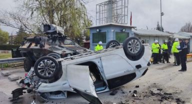 Aracıyla polis noktasına dalarak takla attı: 5'i polis 6 yaralı