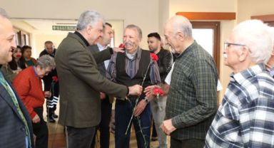 Başkan Engin'den bilge çınarlara ziyaret