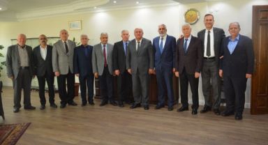 CHP’den aday adayı Mutlu: Tüm İzmirlilere hizmet vermeye talibim