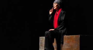  Gaziemir’de, Türkan Saylan’ın hayatı sahnelendi