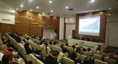 İzmir İl Milli Eğitim Müdürlüğünde “Özel Gereksinimli Çocuklar İçin Depremde Yapılabilecek Uygulama ve Uyarlamalar Semineri” gerçekleştirildi