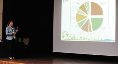 Karşıyaka'da bina ve sitelerde yeşil dönüşüm başlıyor