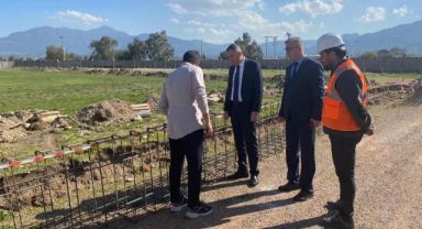 Kemalpaşa Stadında yenileme çalışmaları başladı