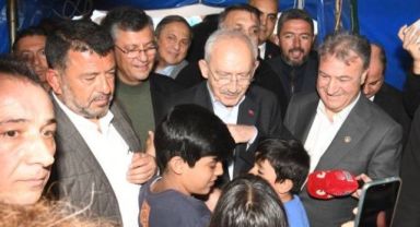 Kılıçdaroğlu’ndan Bornova’nın çadır kentine ziyaret!