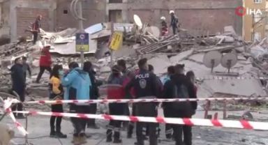 Malatya'da 5 katlı bina çöktü