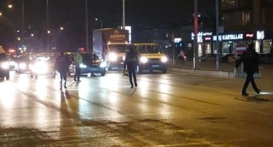 Polis motosikleti çekici ile çarpıştı: 1 polis şehit oldu, 1 polis yaralandı