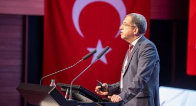 Prof. Dr. Kamil Yılmaz: Ayakta duran kentler için ayakta duran kurumlar