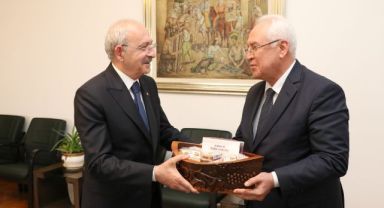 Selvitopu'dan Kılıçdaroğlu'na “hayırlı olsun” ziyareti