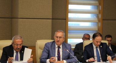 Sertel'den Ankara-İzmir YHT projesi çıkışı: Bitirmek bize nasip olacak!