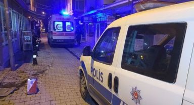 Sevgili çiftin kavgası kanlı bitti: Kadın, sevgilisini bıçaklayarak öldürdü