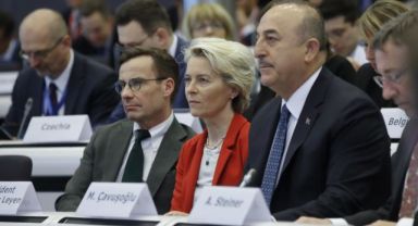 Türkiye ve Suriye’ye 7 milyar Euro yardım taahhüdü