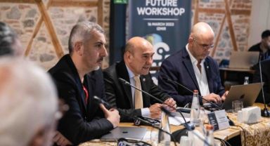 Uzmanlar 'Geleceğin Şehirleri' çalıştayı için İzmir’de buluştu