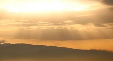 Yağmurun etkisiyle İzmir'de sıcaklıklar düştü