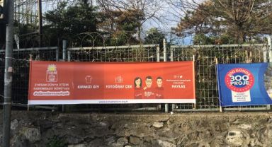 2 Nisan günü ünlü isimler de otizme kırmızı ışık yaktı!