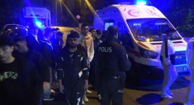 Alacak verecek kavgasında bıçaklar konuştu : 2 yaralı