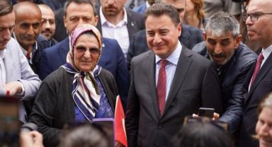Ali Babacan Çayırova'dan seslendi!