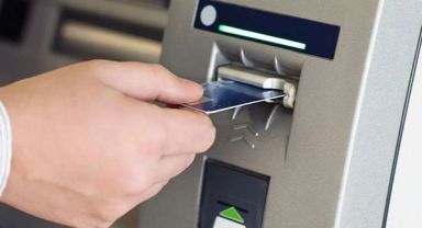 ATM'ye kartını kaptıranlar dikkat.....