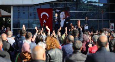 Bayraklı’da bayram coşkusu