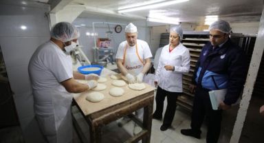 Bayraklı zabıtasından gıda denetimi