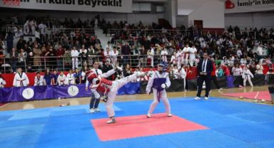 Bayraklılı tekvandoculardan 7 madalya