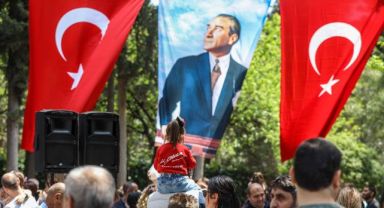 Buca Belediyesi Çocuk Şenliği'ne yoğun ilgi