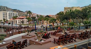 Çeşme'de bayram hazırlığı