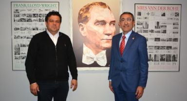 CHP İzmir Milletvekili Aday Adayı Karaduman mecliste, mimarların sesini duyuracak