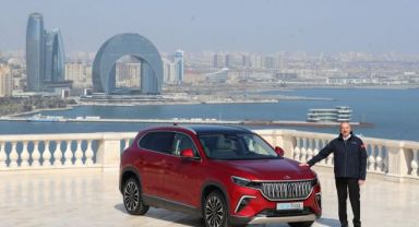 Cumhurbaşkanı Erdoğan: 'Gardaşım Aliyev de Türkiye'nin gururu Togg'unu teslim aldı'