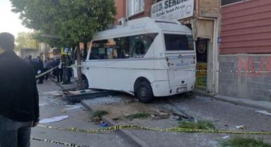 Dolmuş durağa daldı: 1 ölü, 7 yaralı
