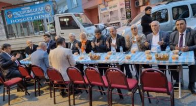 Eski İzmir Erzurumlular Derneğinden 500 kişilik iftar sofrası