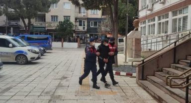 Firari 8 zanlı jandarma ekiplerince yakalandı