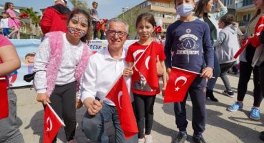 Gaziemir’de 23 Nisan coşkusu