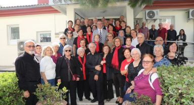 Gaziemirli çınarların ikinci evi; Ata Evi