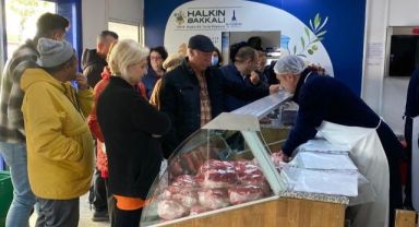 Halkın kasabı hem vatandaşı hem üreticiyi koruyor