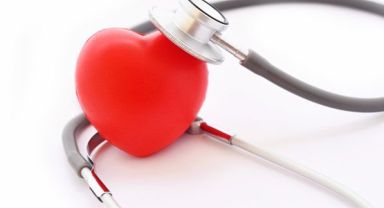 Hareketsizlik ve sigara kullanımı damar tıkanıklığına yol açabilir