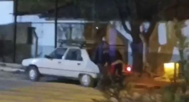 İzmir'de bu da oldu, kaldırım taşlarını çaldılar