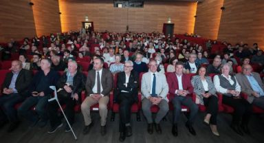 Komünist Osman, Gaziemirli seyirciyle buluştu