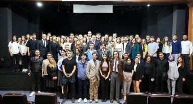 Konak Belediyesi Gençlik Meclisi'nin ikinci dönemi başladı